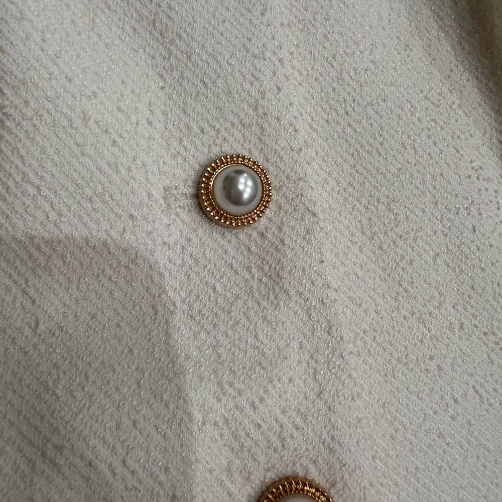 Commense Cream Buttoned Vest - Picture 3 of 5